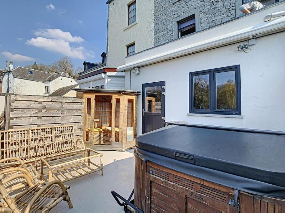 Yvoir Vue Sur Meuse Avec Jacuzzi Et Sauna Exterieur. المظهر الخارجي الصورة